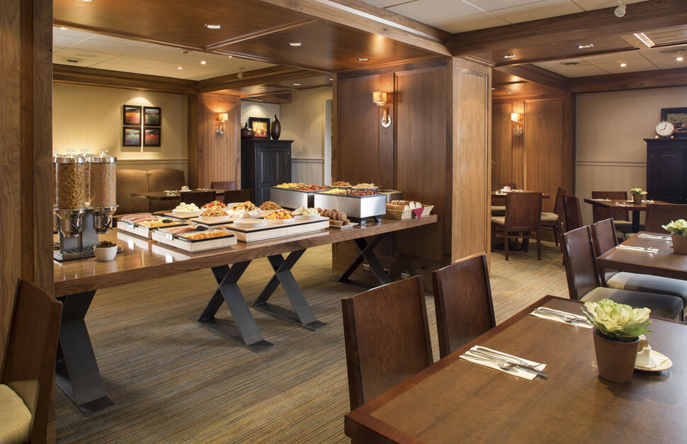 Breakfast Room
