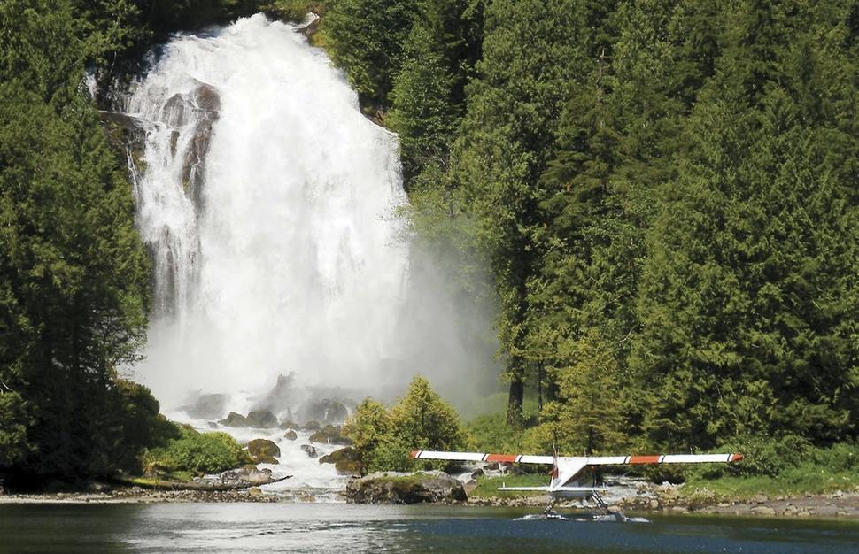 Float plane tour