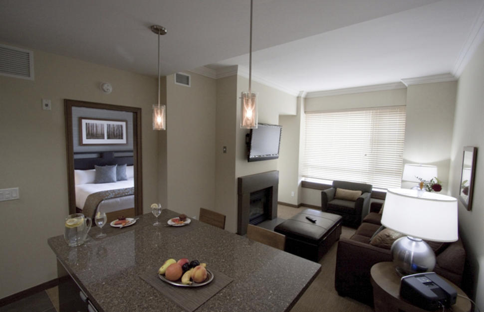 1-Bedroom Suite