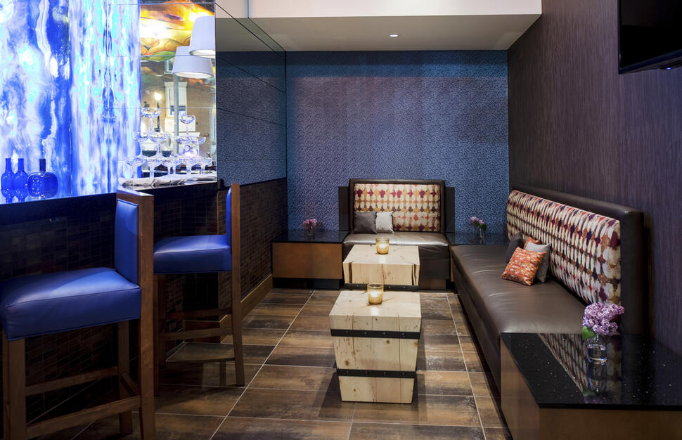 Glass Lounge