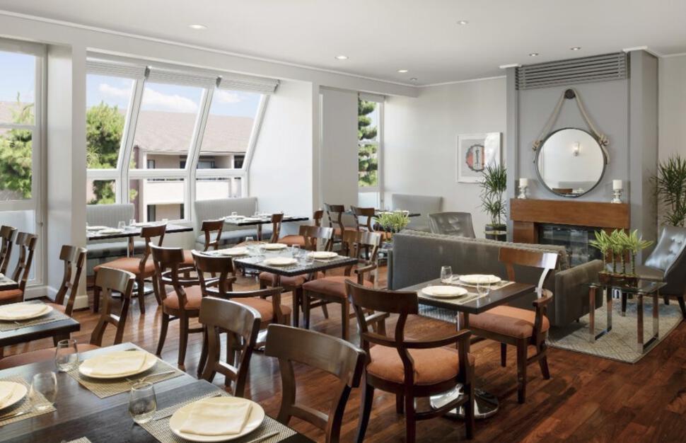 Knoll Restaurant