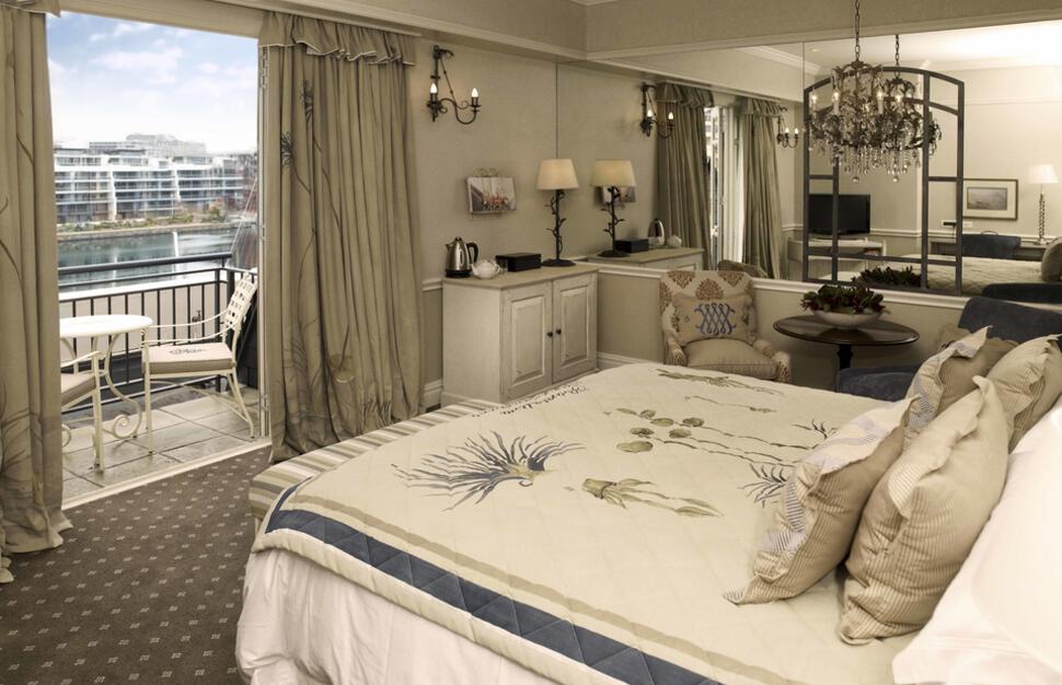 Rooftop Luxury