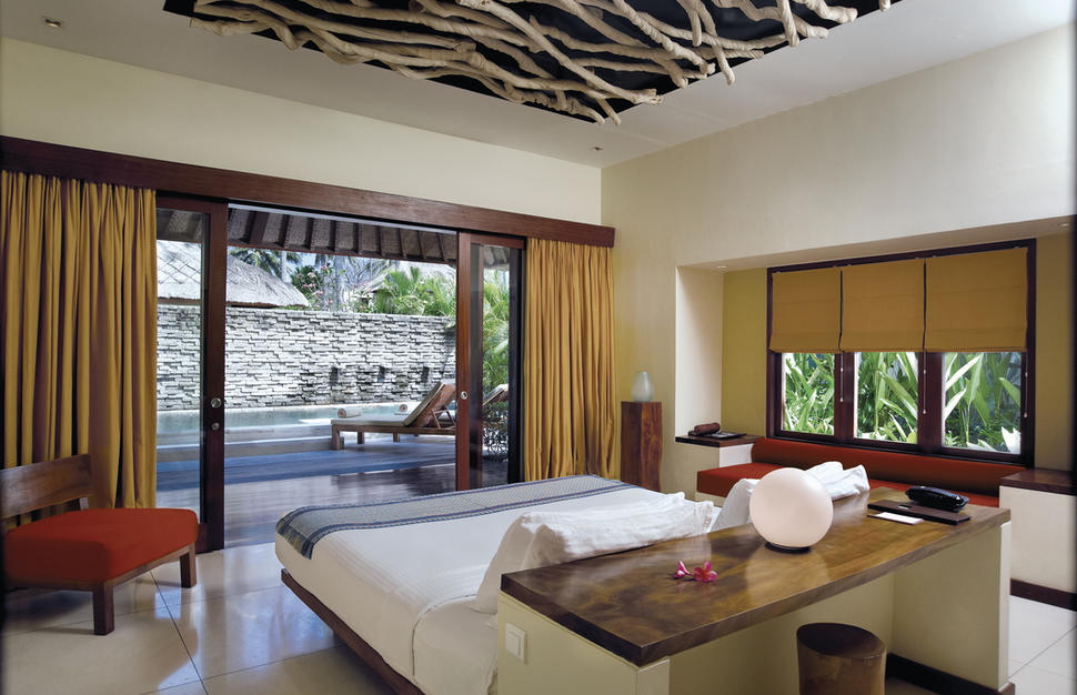 1-Bedroom Pool room