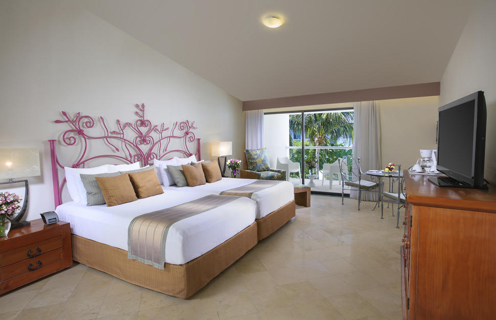 Garden View Room