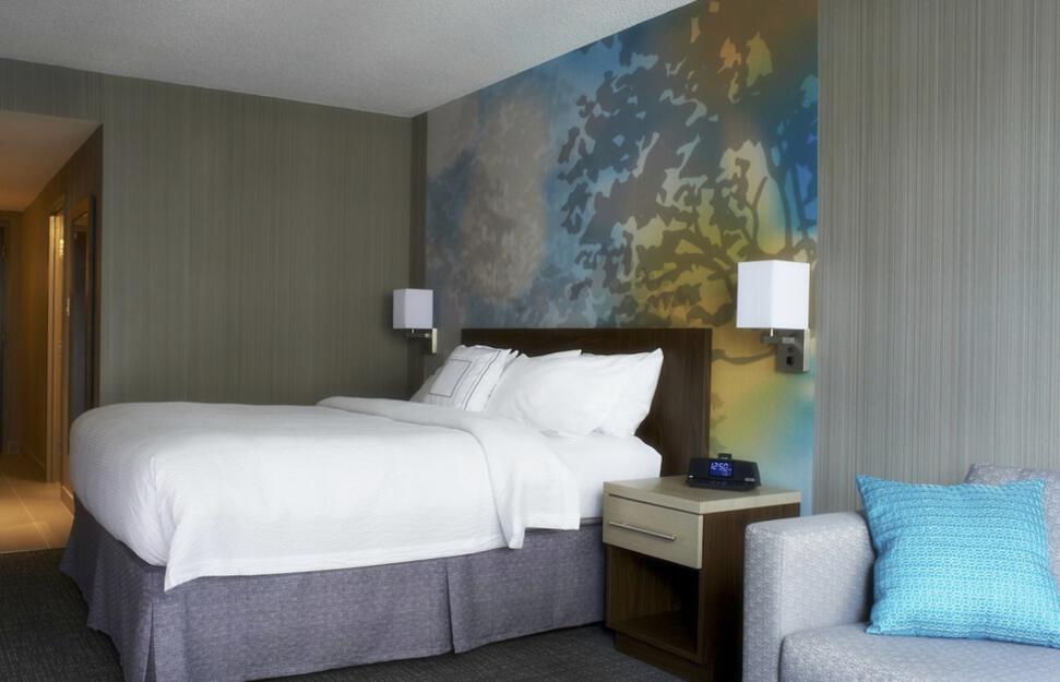 Guest Room with Balcony