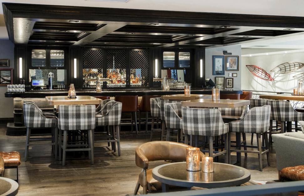 Blacktail Bar