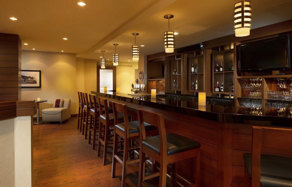 Lobby Bar