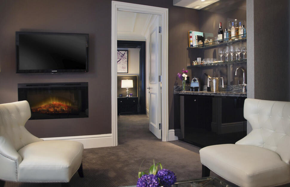 Superior One Bedroom Suite