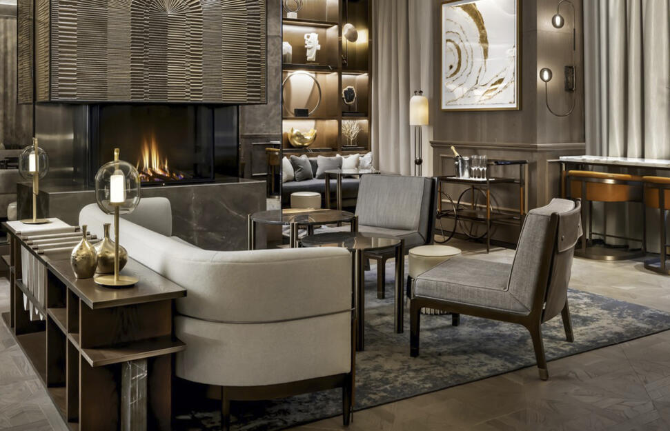 Astor Lounge