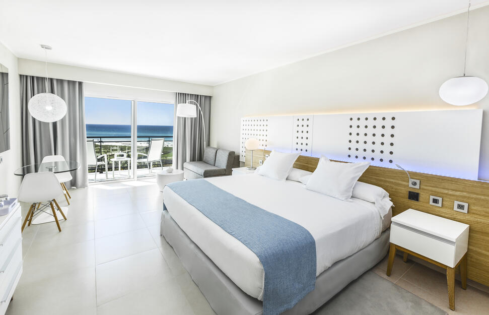 Classic Sea View Room