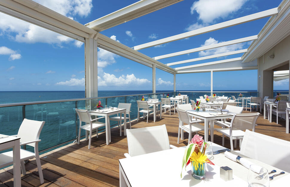 Azul Restaurant