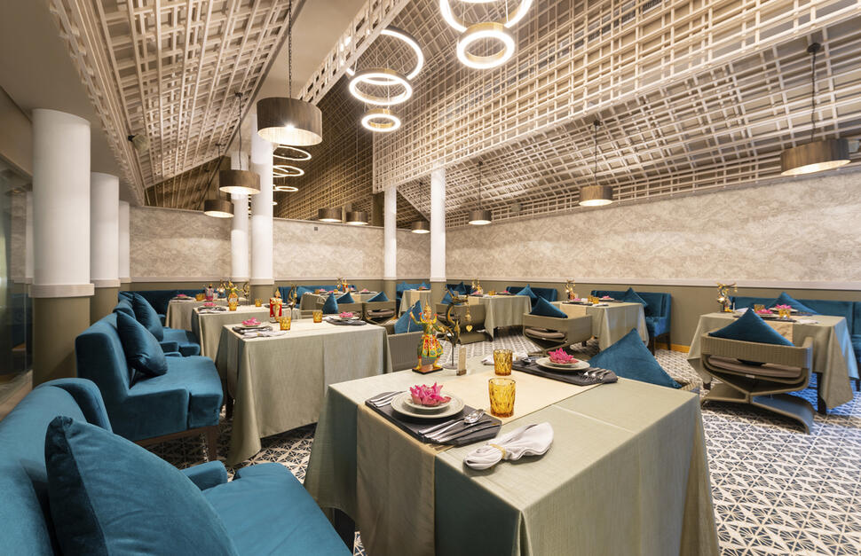 Param Para Restaurant