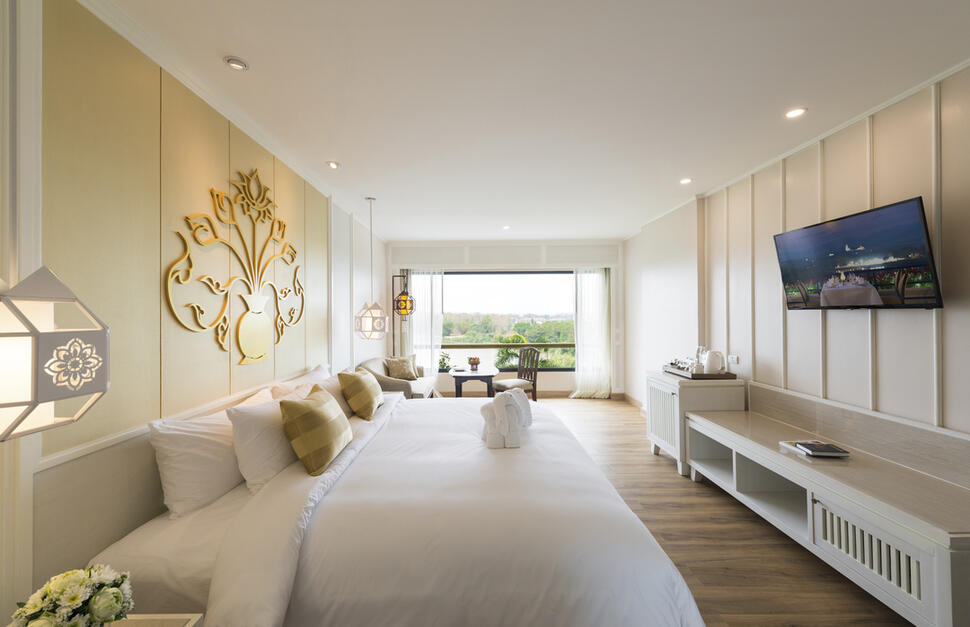 Deluxe River View Room
