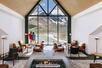 Glacier Lounge