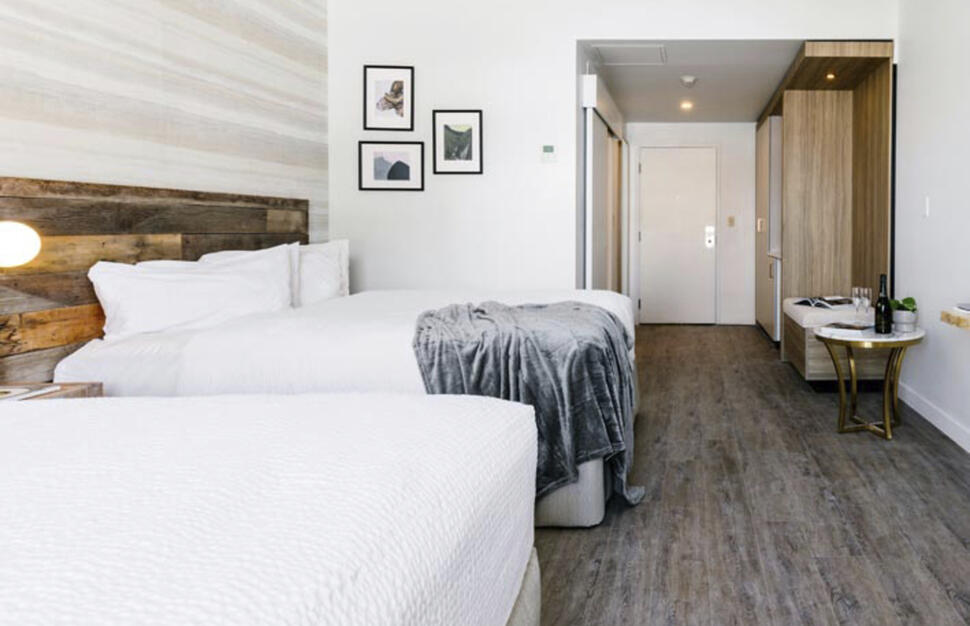 Mountain View Room