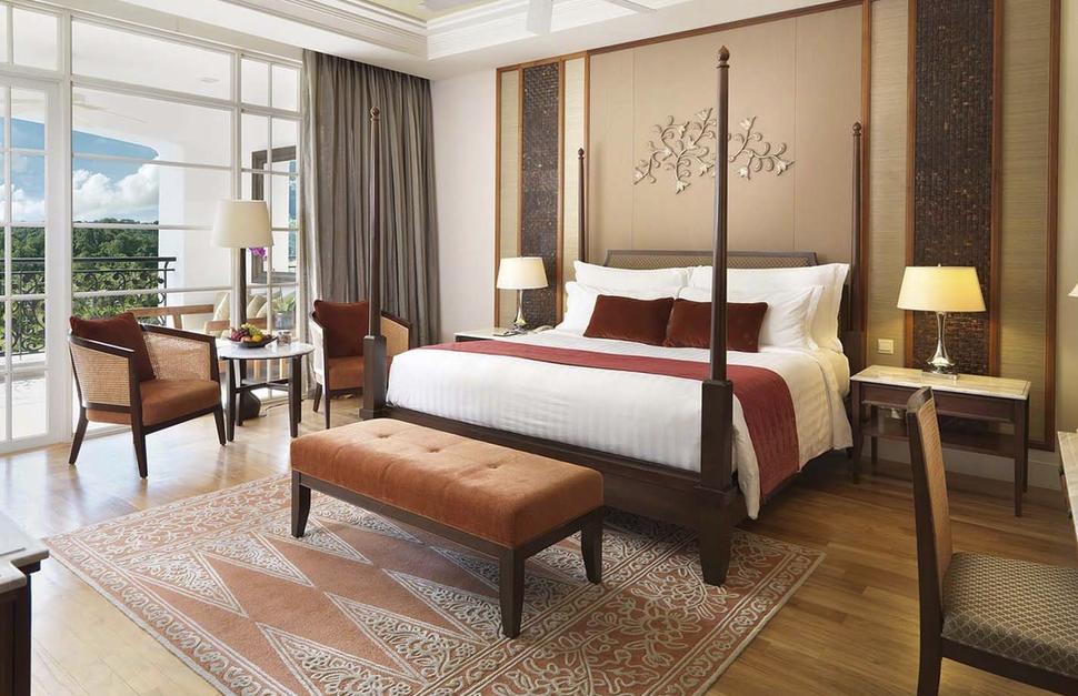 Grand Merchant Room