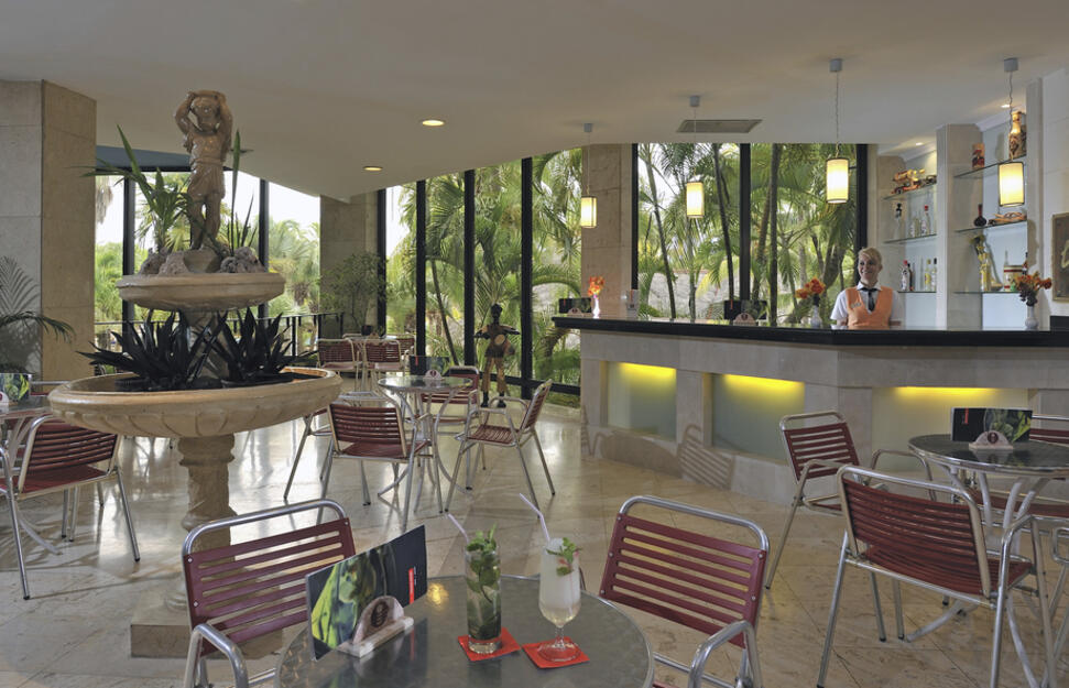 Bar La Plaza
