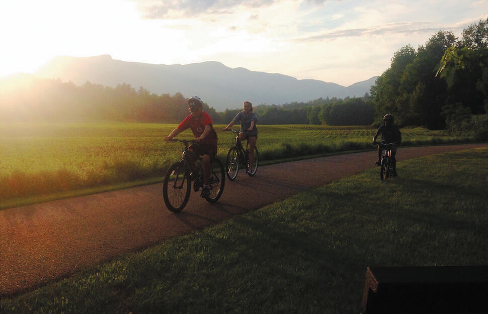 Stowe Bike Path, Stoweflake Mountain Resort and Spa, East Coast, USA