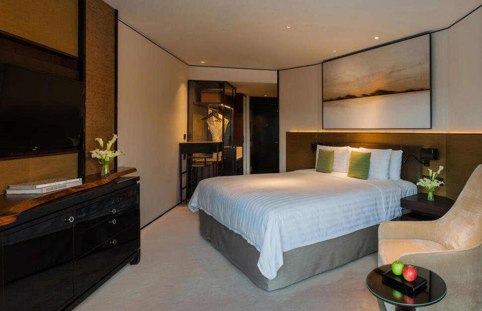 Tower Wing Deluxe Room