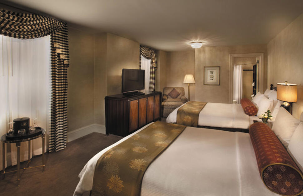Deluxe Double Double Room