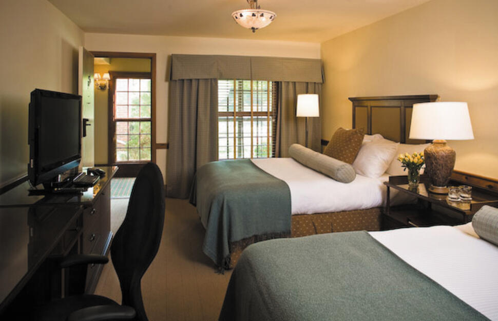 Double Double Guest Room
