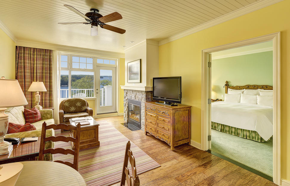 1-Bedroom Suite