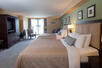 1-Bedroom Queen Suite