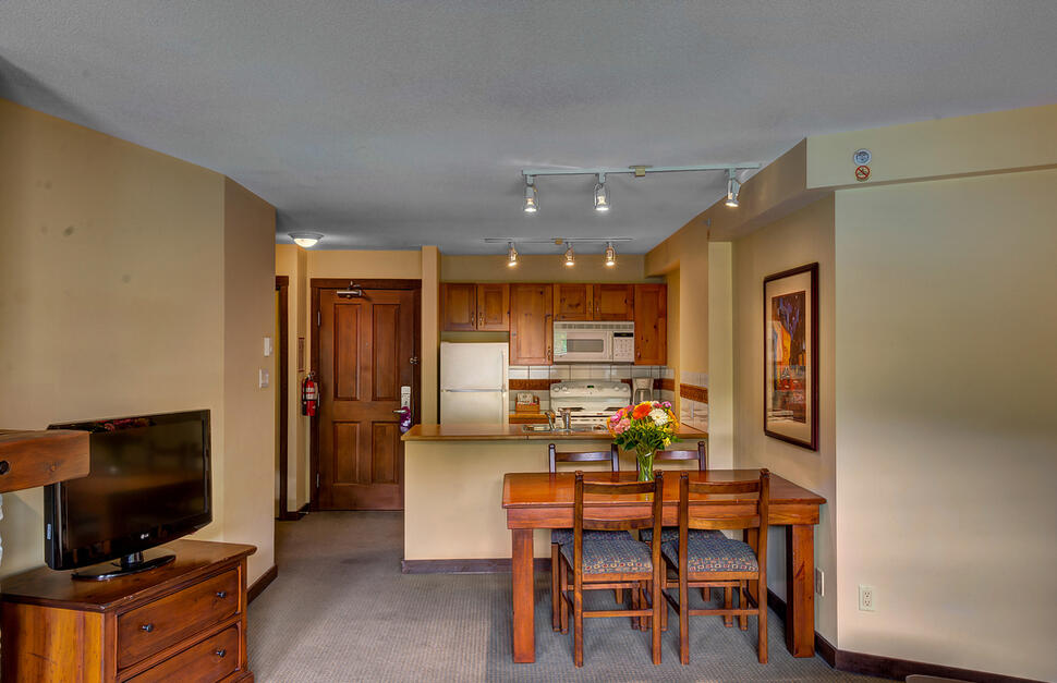 1-Bedroom Suite kitchen area