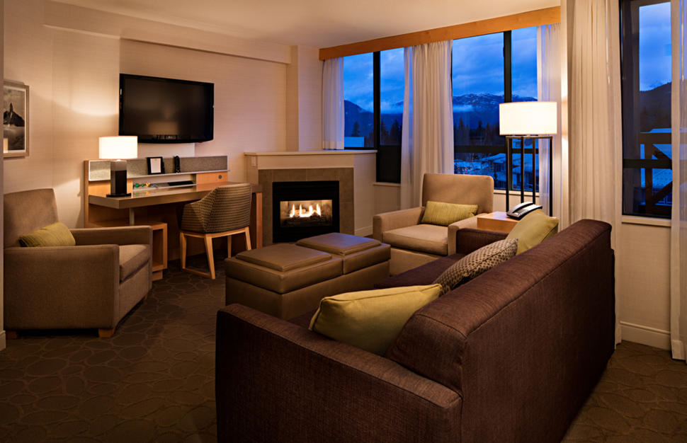 Suite living room