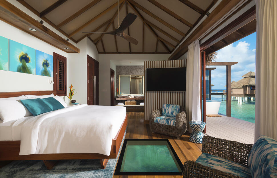 Overwater-Bungalow