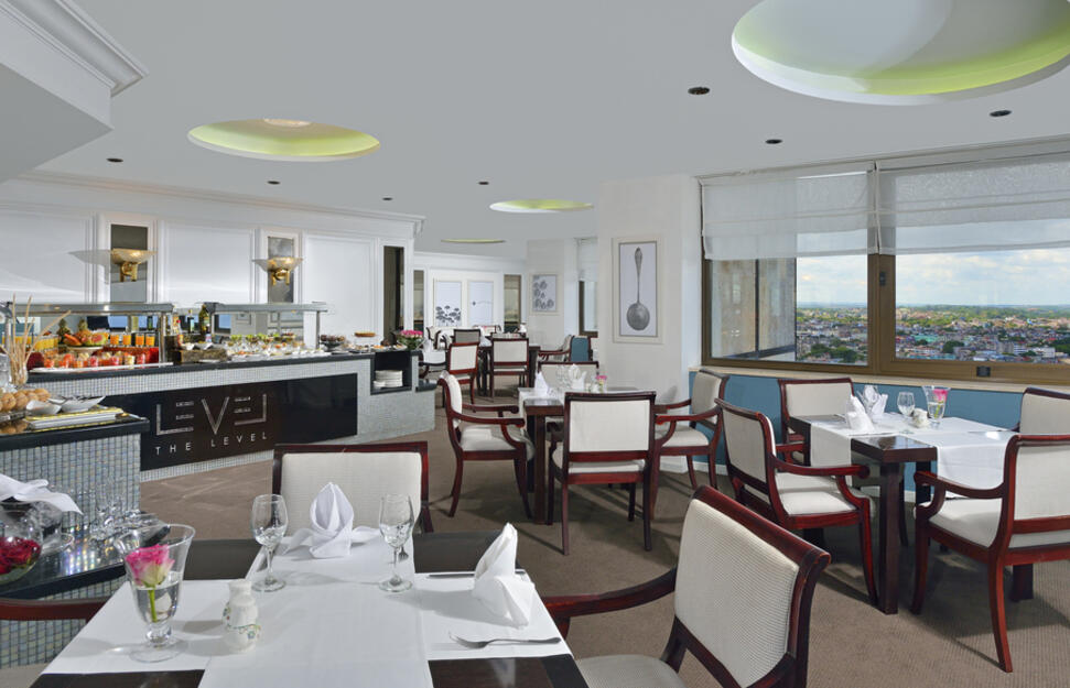 THE LEVEL Executive Lounge
