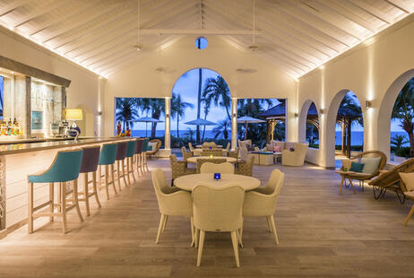 Deluxe Beachfront Room