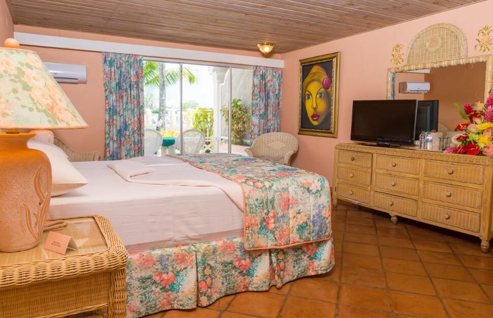 Deluxe Oceanview Room