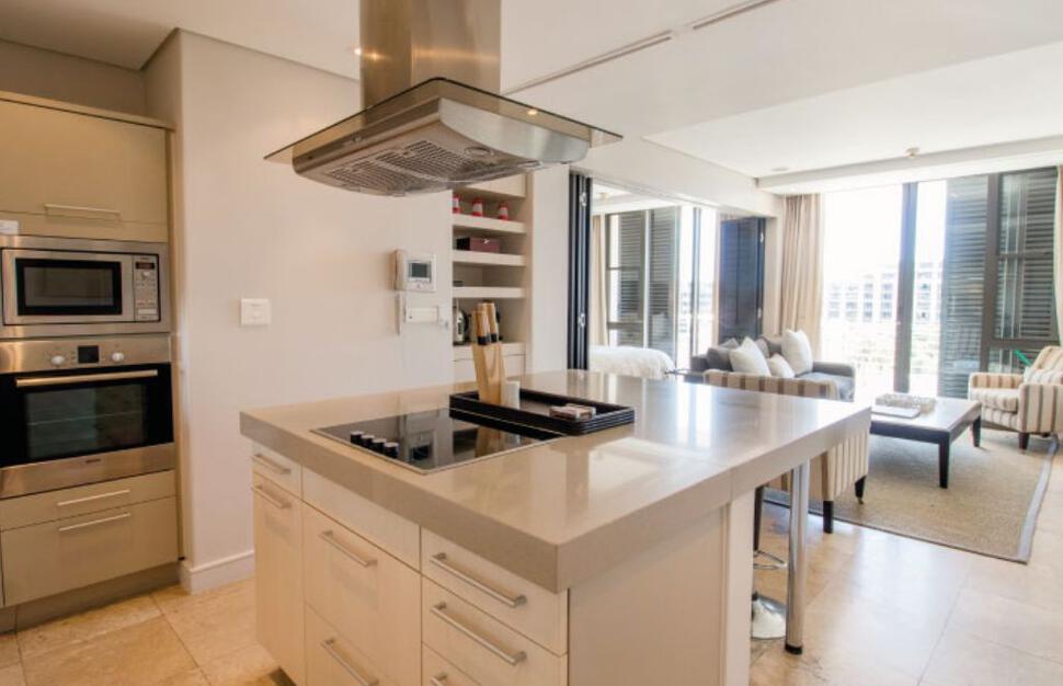 One Bedroom Deluxe Apartment