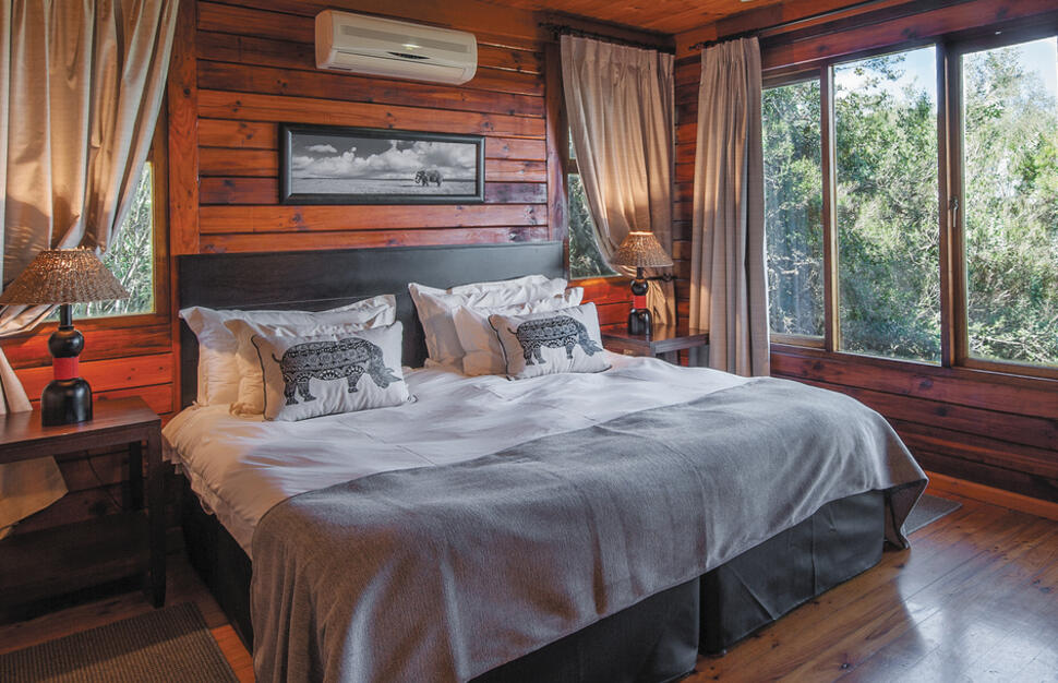 Kariega Main Lodge, Kariega Private Game Reserve, South Africa