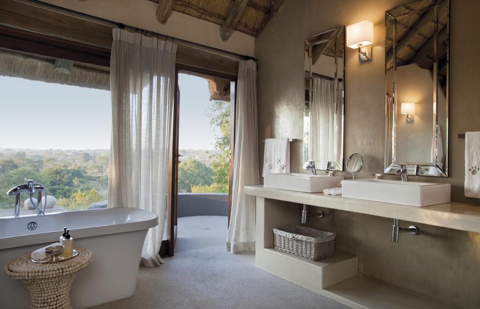 Luxury Suite