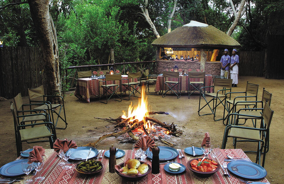 Dining area outside around the fire