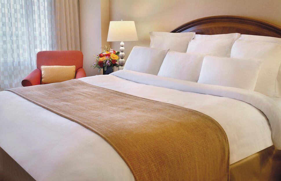 King Bedroom, Newark Liberty International Airport Marriott