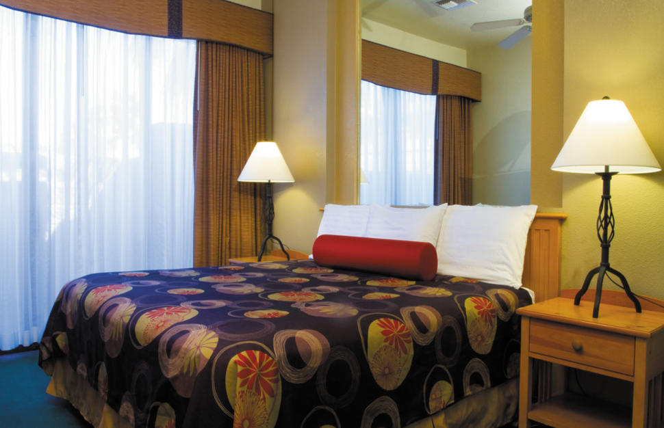 1-Bedroom Suite