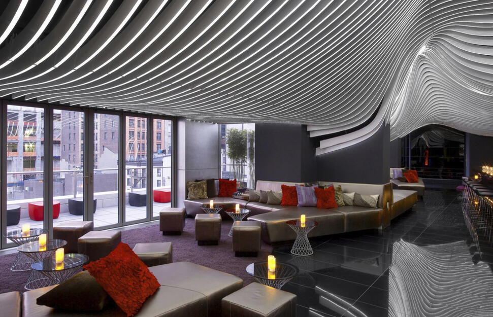 Living Room Bar & Terrace