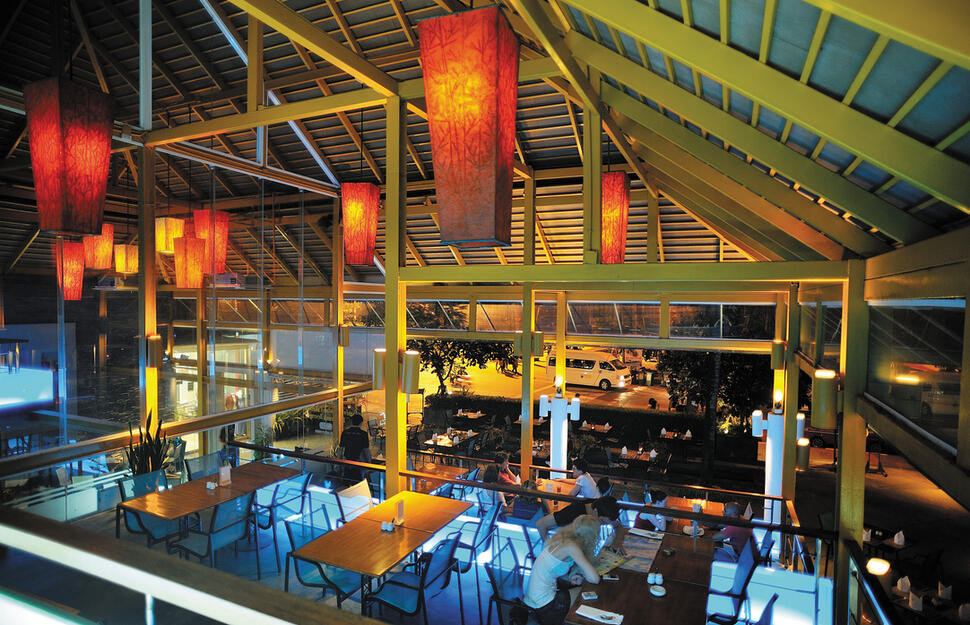 Cafe Del Mar, Patong Merlin Hotel, Phuket, Thailand