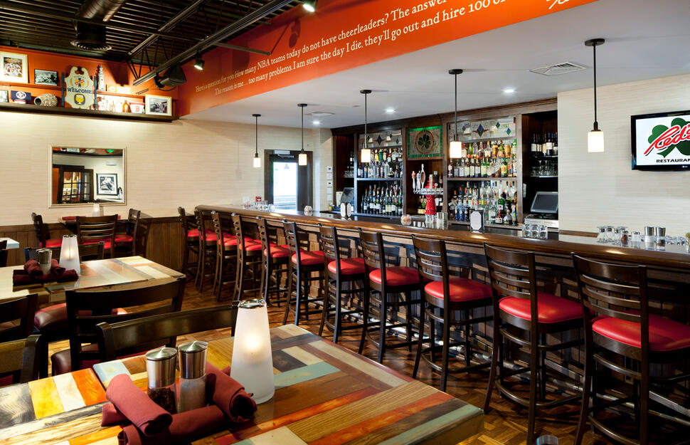 Red's Restaurant and Lounge