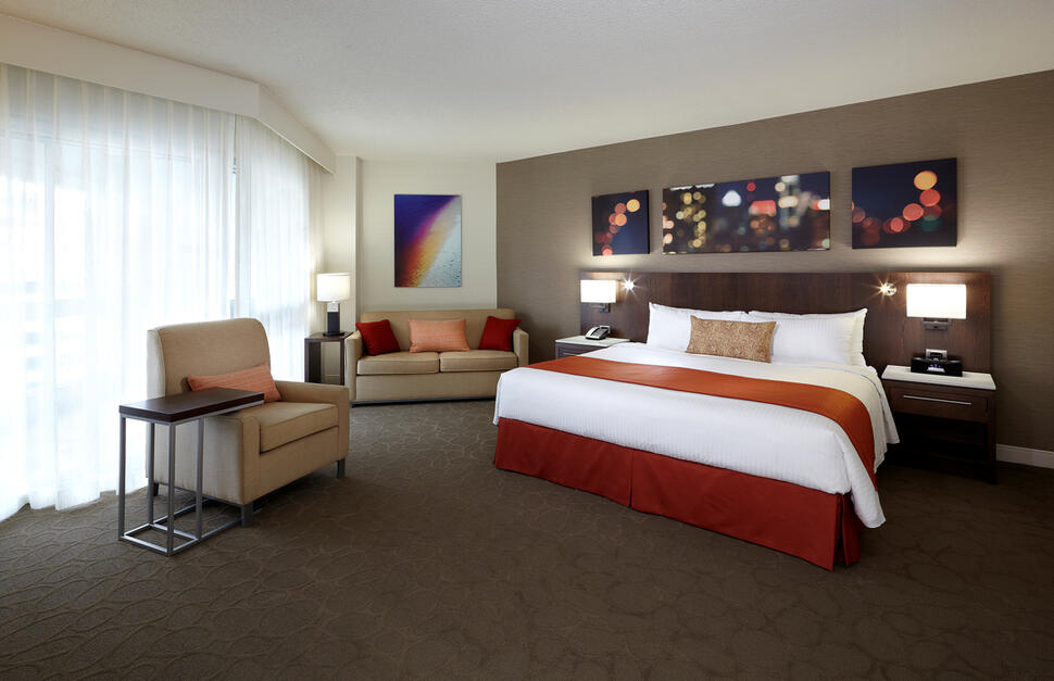 Deluxe King Room