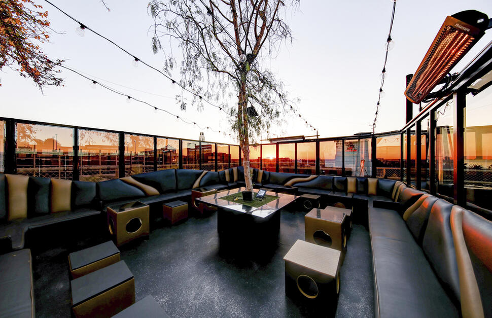 ONYX Rooftop Bar