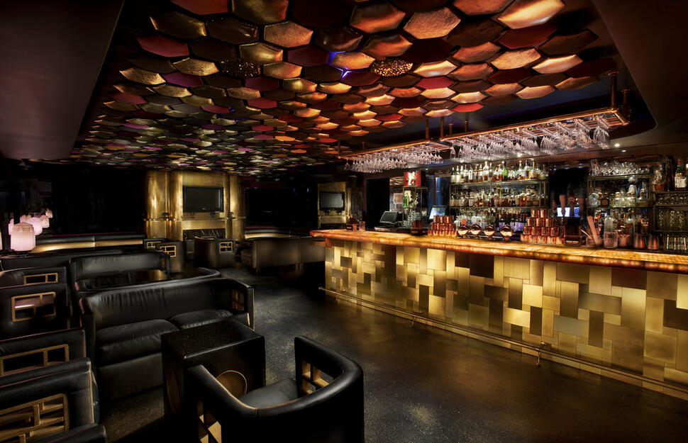 ONYX Rooftop Bar