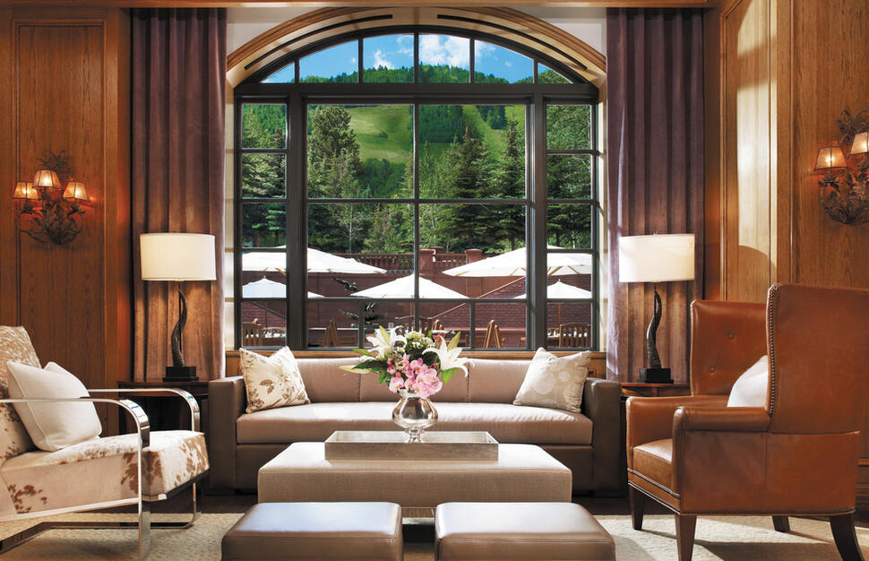 Shadow Mountain Lounge