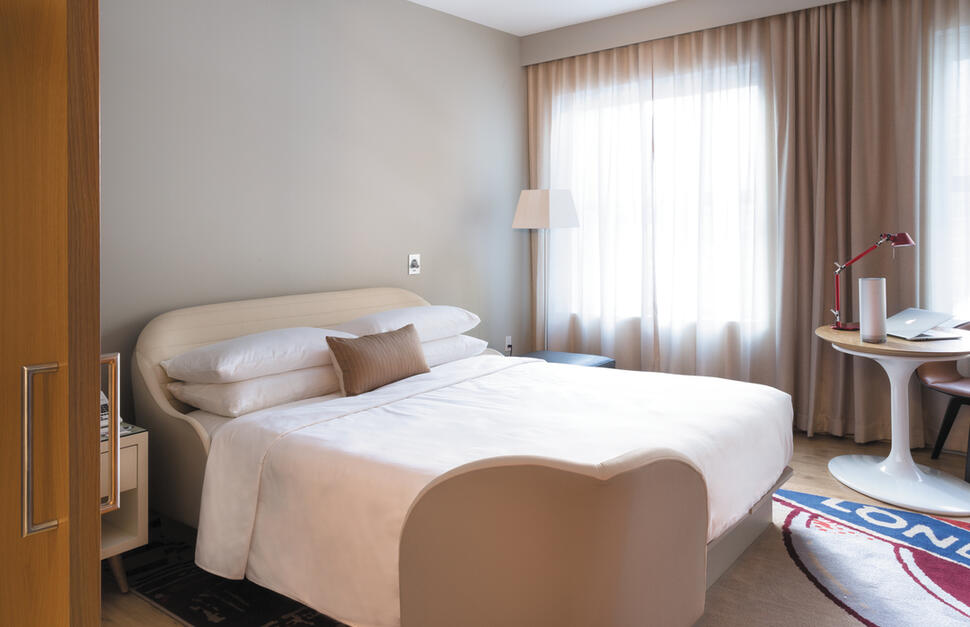 Chamber Room, Virgin Hotel, Chicago, East Coast, USA