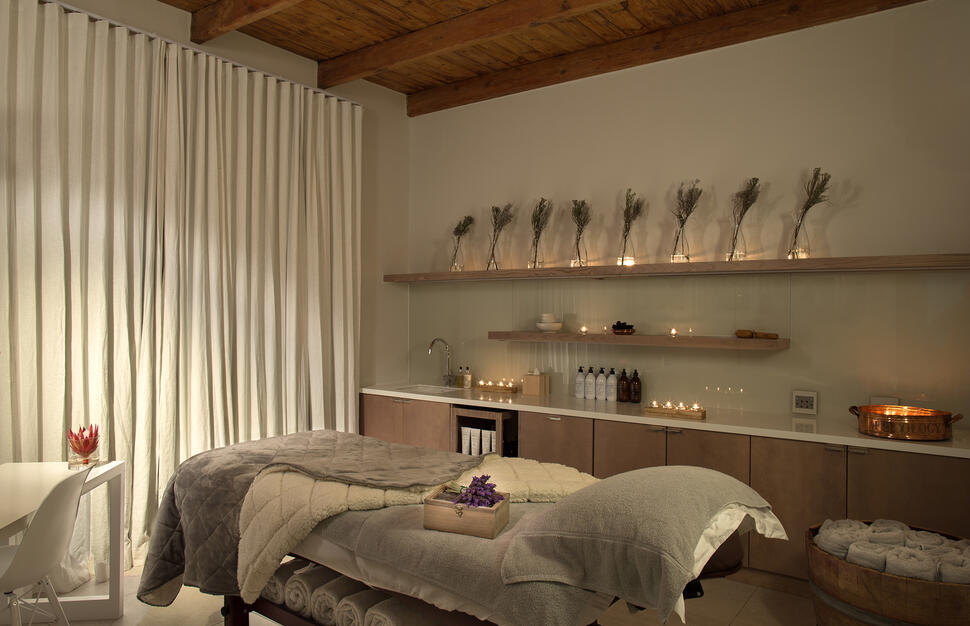Spa treatment room