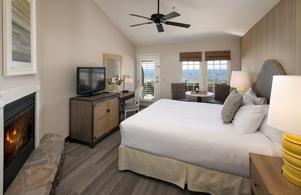 King Ocean View Room