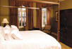 Deluxe Bedroom at the River Inn of Harbor Town, Memphis